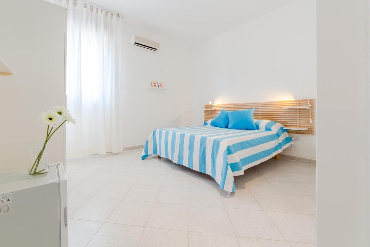 Vidamarina - Camere Al Mare Torre Lapillo Extérieur photo